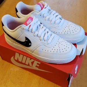 Nike Court Vision size 7
